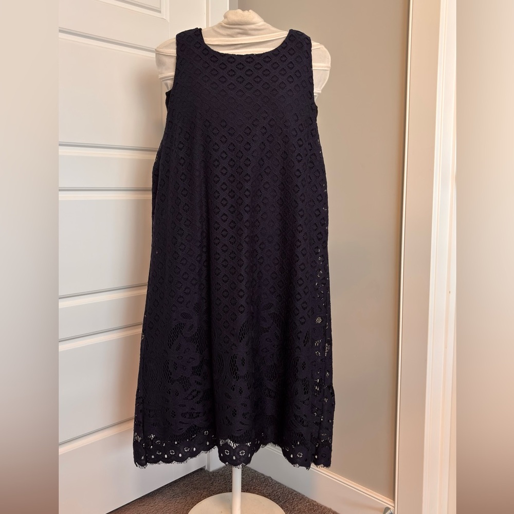 Suzy Shier Navy Sleeveless Lace Midi Dress